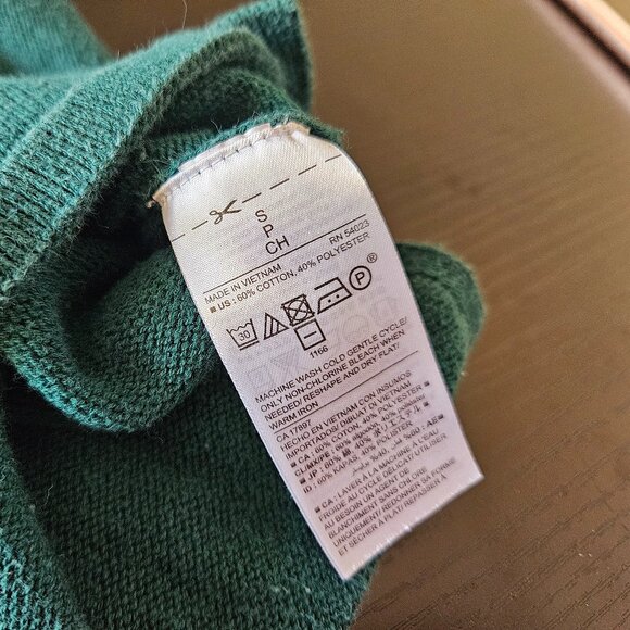 3/$15 old navy dark green shirt - Picture 5 of 5